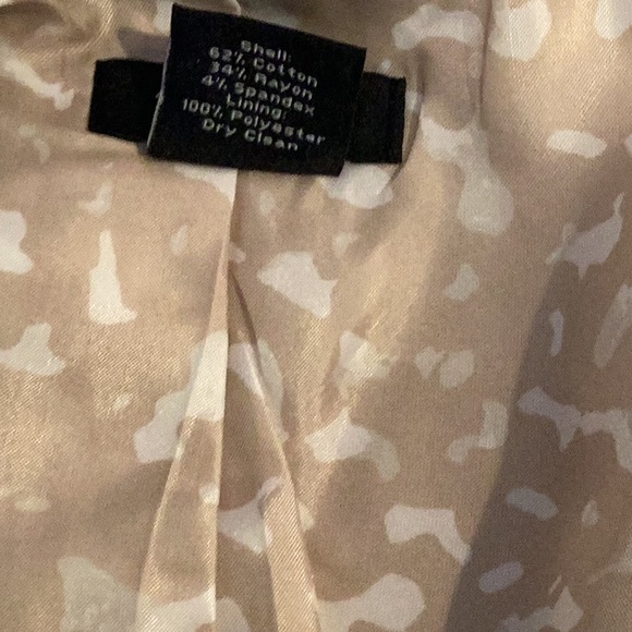 Ann Taylor Khaki two piece skirt set, jacket size 8, skirt size 6. - Picture 4 of 5